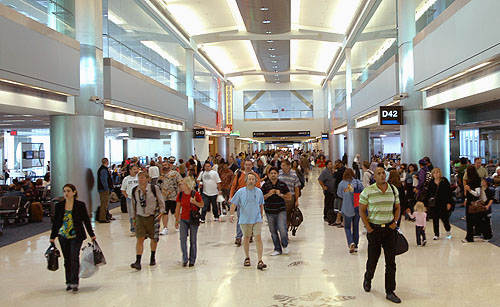 Miami_arrivals.StevenBrooke