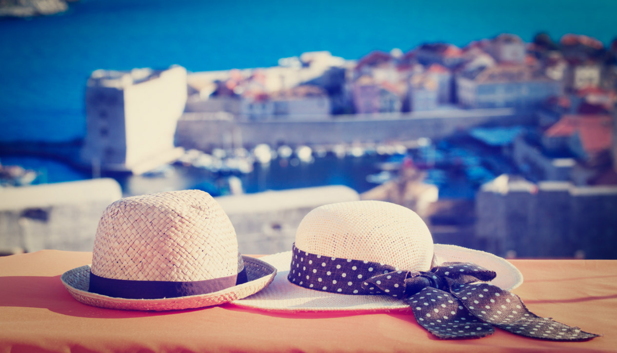 romantic weekend getaways hats