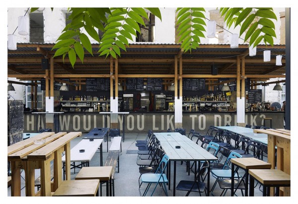 The courtyard at Anker't