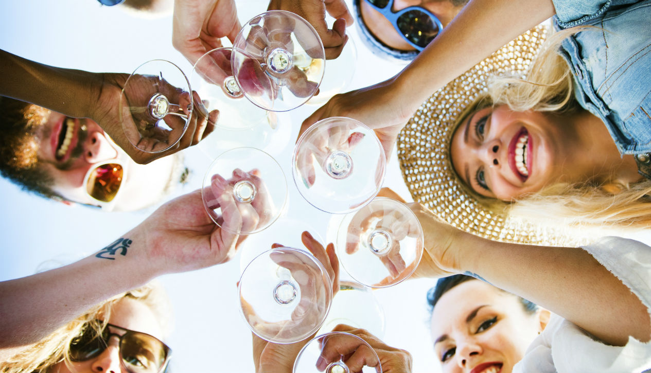 drinking etiquette around the world