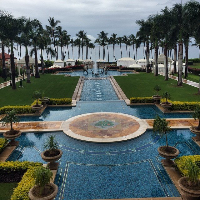 Best-Spas-In-The-World-Compass and Twine 