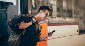 Key-tips-for-readying-your-phone-for-an-international-trip