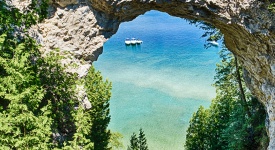 12-of-Americass-most-charming-lake-towns