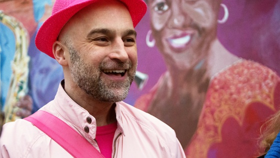 8-fantastic-LGBTQ-walking-tours